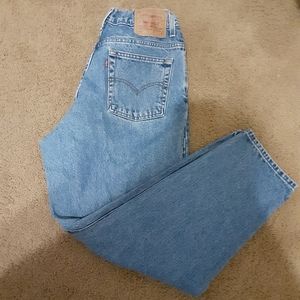 550 Mens Levis